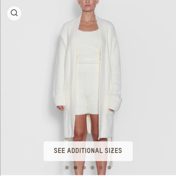 SKIMS cozy knit short robe in bone - Picture 3 of 6